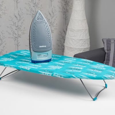 Opvouwbare Strijkplank met Katoenen Deksel - Ruimtebesparend Ontwerp voor Caravans en Kleinere Huishoudens, 73 x 31 cm