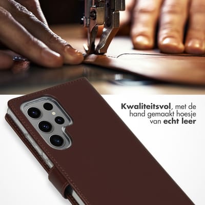 Selencia Hoesje - Geschikt voor Samsung Galaxy S24 Ultra - Echt Lederen Bookcase - Donkerbruin
