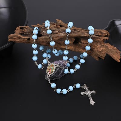 Collier Chapelet en Bois Pour Femmes 6MM Perles de Prière en Bois Longue Chaîne Religieux Vierge Marie Pendentif Croix Bijoux de Fête Cadeau pour Hommes