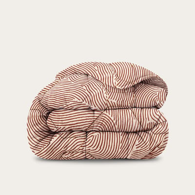 HappyBed Dekbed zonder overtrek 140x220 - Wasbaar Dekbed - Bedrukt dekbed zonder hoes - Hoesloos Dekbed - Eenpersoonsdekbed - Sea of Lines