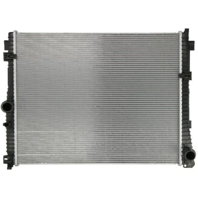 Radiator, motorkoeling NISSENS 606785