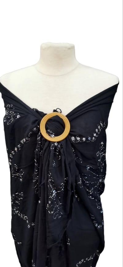 Sjaal ring - bamboe look - rond - handige ring voor - Sjaal - Sarong - omslagdoek - vast te zetten zonder gaatjes maken.