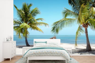 Behang - Fotobehang Palmboom - Boot - Strand - Breedte 330 cm x hoogte 220 cm