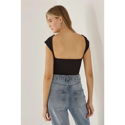 Open Rug Crop Top