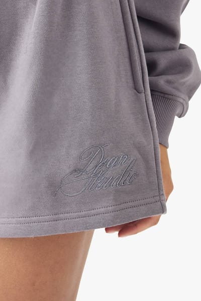 boohoo Dames DSGN Studio Script Geborduurde Sweatshort | Mauve | Maat: XS