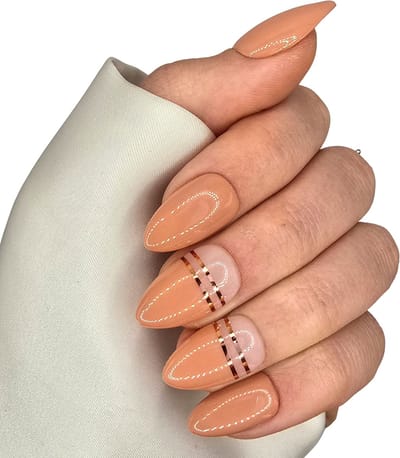 SD Press on Nails - No. 28 Adagio - Plaknagels met nagellijm - Medium Stiletto - Nude - Set 20 Nagels - Accessoires Feestdagen