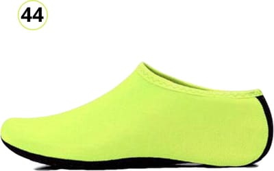 Bovista Waterschoenen Voor Kinderen & Volwassenen - Aqua Shoes - Aquaschoenen - Afzwemschoenen - Zwemles Schoenen - Neon Groen - Maat 44