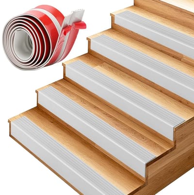 Veilige Antislip Traprand Bescherming, Zelfklevend, Antislip Profiel voor Binnen en Buiten, Stabiele Traprand Strip voor Extra Veiligheid en Grip (Grijs, 4 Meter)