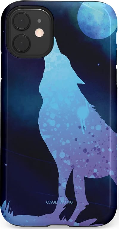 Casetastic Hoesje Geschikt voor Apple iPhone 11 - Stijlvolle Beschermende Duo-layer Case - Blauwe Wolvennacht