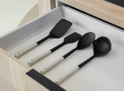 Remoska® Spatel - Keukenspatel Set - Roestvrijstaal / Siliconen Spatel - BPA vrij - Bakspatel & Kookspatel - Non Stick Keukengerei - Voor Bakken & Koken - RVS/Zwart - R92003