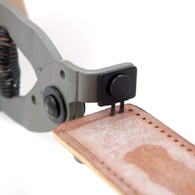 Ponsgereedschap van koolstofstaal voor leerbewerking - Handig gereedschap met 2 tanden, 4 mm.