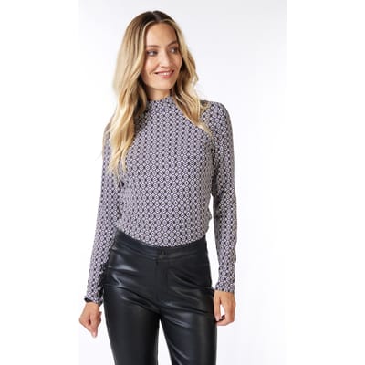 EsQualo Top Turtle Graphic Earth Print Maat: S | Longsleeves Outlet | Dames | Paars