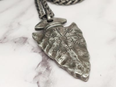 Mei's - Viking with Arrow - ketting heren - Vegvisir - RVS grijs - 50 cm