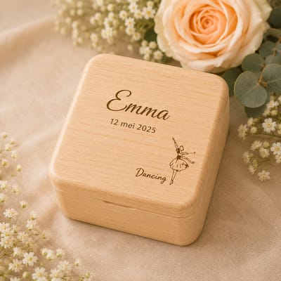 Gepersonaliseerd Houten Muziekdoosje met Naam - Dansende Ballerina - Kraamcadeau Meisje - Doopcadeau