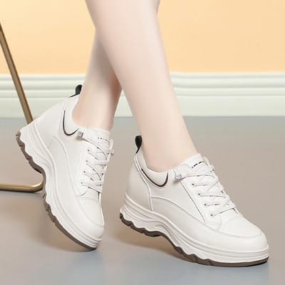 Herfst en winter Nieuwe middelbare leeftijd en ouderen Vrijetijdsreizen Sportschoenen Comfortabele zachte leren zachte zool Lente en herfst Damesschoenen 35 white