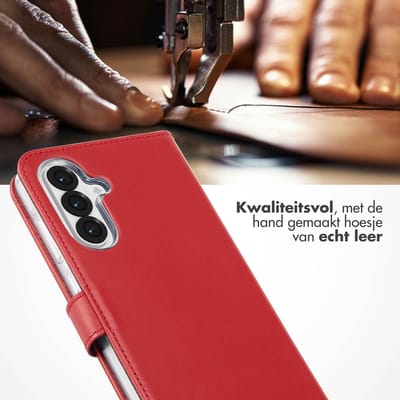 Selencia Hoesje - Geschikt voor Samsung Galaxy A36 / A56 (5G) - Echt Lederen Bookcase - Rood
