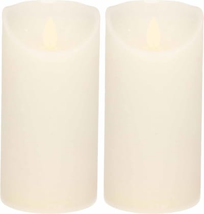 2x Witte LED kaars / stompkaars 15 cm - Luxe kaarsen op batterijen met bewegende vlam