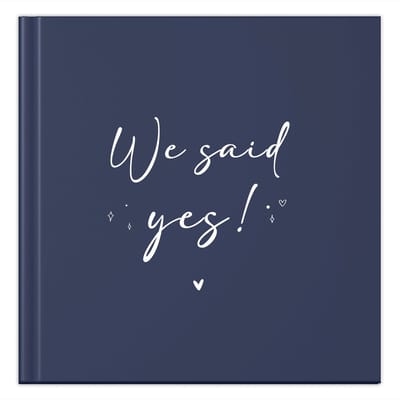 Fyllbooks - Gastenboek Bruiloft - We Said Yes Invulboek - Receptieboek Huwelijk - Blauw - 96 Pagina's