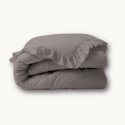 Y-NOT – Dekbed Zonder Overtrek 140x220 – Ruffles – All Season – Zacht & Wasbaar – Taupe