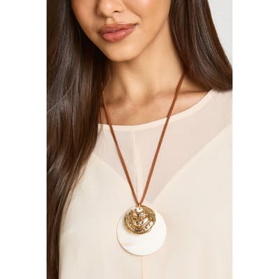 boohoo Dames Statement Schelp Hanger Touwketting | Chocoladebruin