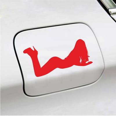 Bumpersticker - Liggende Dame - 8 X 17 - Rood