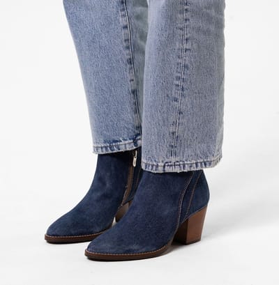 Manfield - Dames - Blauwe denim enkellaarsjes met hak - Maat 36
