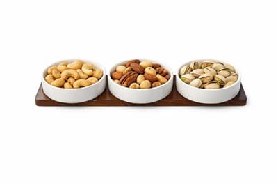 SORA snackkommen serveerset – 3 porseleinen schaaltjes – wit – met houten dienblad