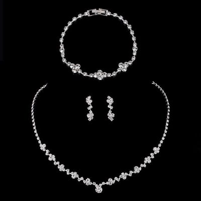 Bijoux de Mariée Personnalisés Tendance Très Demandés, Boucles d'Oreilles, Collier, Ensemble Bracelet Élégants et Brillants en Strass. argenté