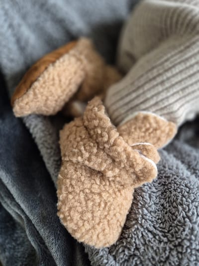 Steppies - Babyslofjes Teddy - Bruin - 6-12 maanden - Maat 18-19