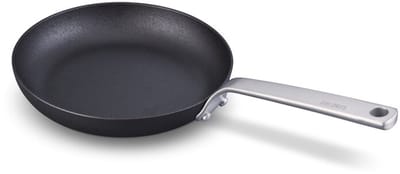 Beka Stark braadpan/koekenpan - Ø 24 cm - Gietijzer - PFAS-vrij - Geschikt voor inductie & BBQ