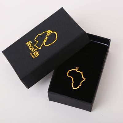 AfricanFabs® 18k Vergulde Afrika ketting / hanger - Afrika kaart halsketting Goudkleurig - Afrika continent vorm (Gold plated African Necklace)