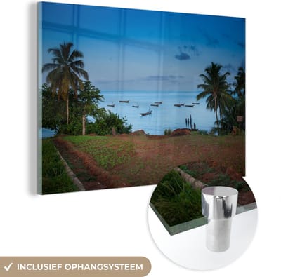 ® Glasschilderij 180x120 cm - Schilderij acrylglas - Enkele vissersboten liggen voor de kust van de hoofdstad Freetown - Foto op glas - Muurdecoratie woonkamer - Wanddecoratie slaapkamer - Schilderijen