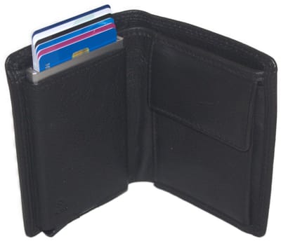 Oi zwarte leren portemonnee met figuretta pasjeshouder en ruimte voor contant geld / gewone beurs met Cardprotector met horizontaal kleingeld vak / metalen anti skim kastje in portemonnee / beveiligd tegen skimmen / zwart leer / 512