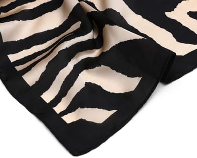 Hoofdsjaal - Satijnen Haar Sjaal - Neksjaal - Festival Look - Vierkante Sjaal - Fantasie - Zomer Sjaal - Haarband - Zebra