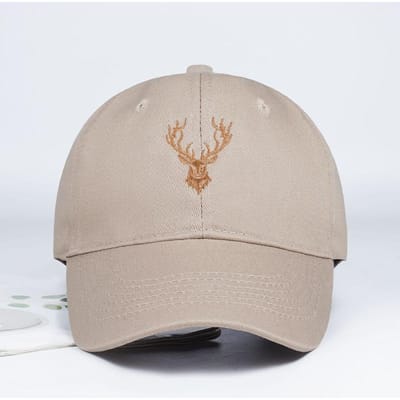 Gouden Hertenkop Geborduurde Baseballpet Zacht En Comfortabel Lichtgewicht En Ademend Verstelbaar Retro Buitenstijl Verfijnd beige