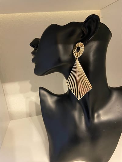 Geometrische oorbellen | | Make up | Parfum | Moederdag | Verjaardagscadeau| Cadeautje| Valentijnsdag| Kado | sieraden | vaderdag | oorbellen | oorsieraden