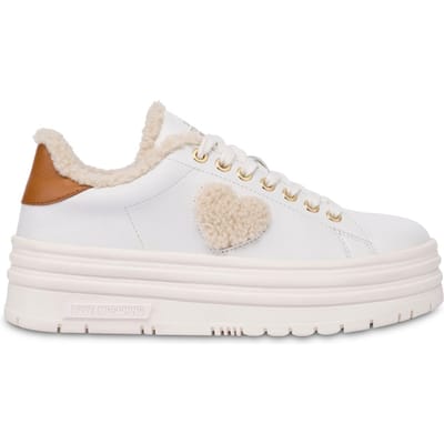 Moschino Calfskin Sneakers With Multilayer Heart White Größe: 38 | Trainers Outlet | Damen | Weiß