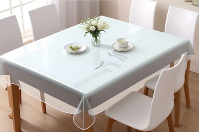 Unyqoos ® Transparante Beschermende Tafelkleedbeschermer van Hoogwaardige Kwaliteit voor Eettafels en Tafels 140 x 240 cm