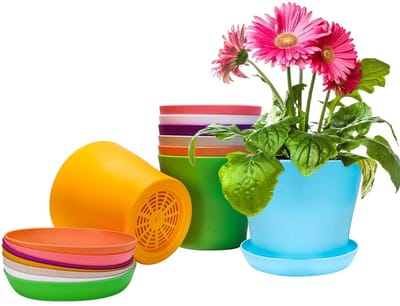 Dailygoods- Plantenpotten Set van 8 - Kunststof Bloempotten - Met Drainage en Schotel - Voor Binnen - 5,5 Inch - 8 Kleuren