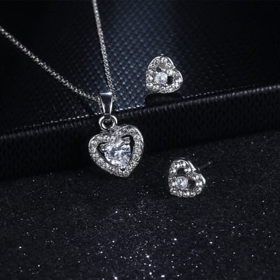 Heart necklace and earrings 21815 - kettingontwerp zilver 925 ketting met oorbellen - Zirkonia steen met Zilver