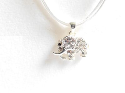 Zomerse lange ketting met zilver olifantje