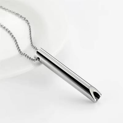Zoettt Ademhalingsketting - ZILVER - Stoppen met roken ketting - Anti stress hulpmiddel - Nicotinevervanger - Ondersteunt bij Hyperventilatie, Stress, Paniekaanvallen en Angst
