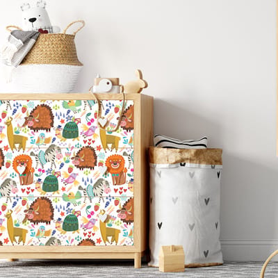 Kindermeubelsticker met dieren die dol zijn op de velden, 40 x 60 cm