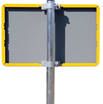Bord Ingang pijl rechts - geel - Weerbestendig Aluminium - 40x60 cm - Bevestiging: Met paal 150 cm + paalbeugels + paaldop
