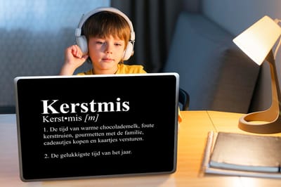 Laptop sticker - 15.6 inch - Kerstmis definitie - Quotes - Spreuken - Woordenboek - Kerst - 36x27,5cm - Laptopstickers - Laptop skin - Cover