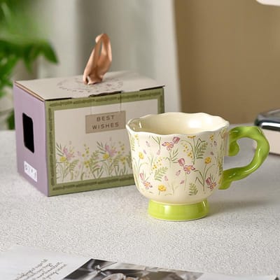 Speciale Mooie Koffiekop voor Dames Persoonlijk Speciaal Britse Retro Mok Keramisch High End Exquise Afternoon Tea Kop 400ML