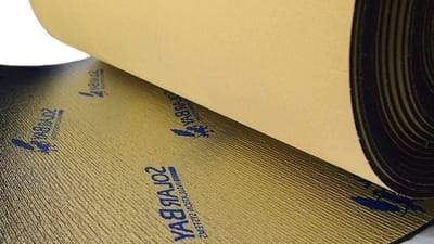 Zelfklevend schuim - Isolatie folie - Thermische isolatie - Akoestische demping - 5 vierkante meter - Zilver
