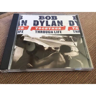 CD BOB DYLAN - Together Through Life US Rock Gebruikt gray