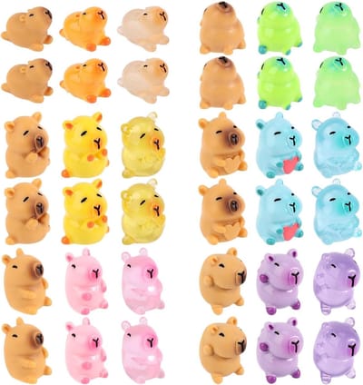 36 Mini Capybara Figuren van Hars, Luminous Tuinornamenten en Verjaardagstaart Toppers voor Verzamelingen en Auto Dashboard Decoratie