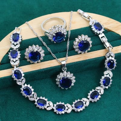 Luxe Europese en N Stijl Sieradenset met Zirkoon Inleg Oorbellen Ringen Armbanden en Kettingen 9 yards gray